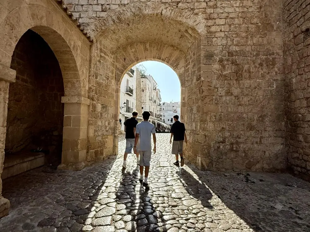 Private City Tour Ibiza Dalt Vila 2