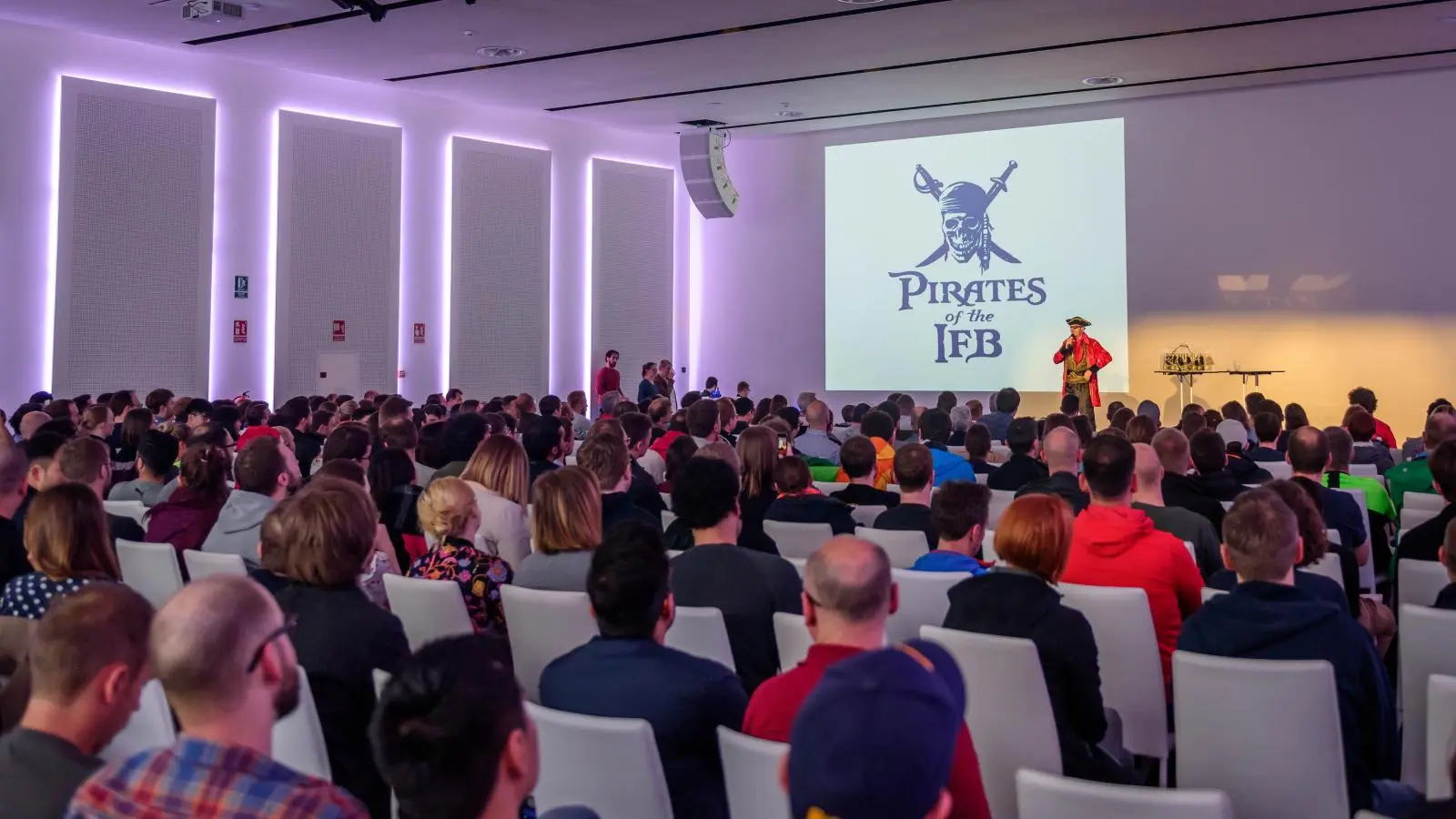 Piratenschatzsuche 2.0 als kreatives Teambuilding für 350 Pax